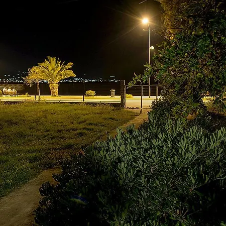 Sea Front Villa *